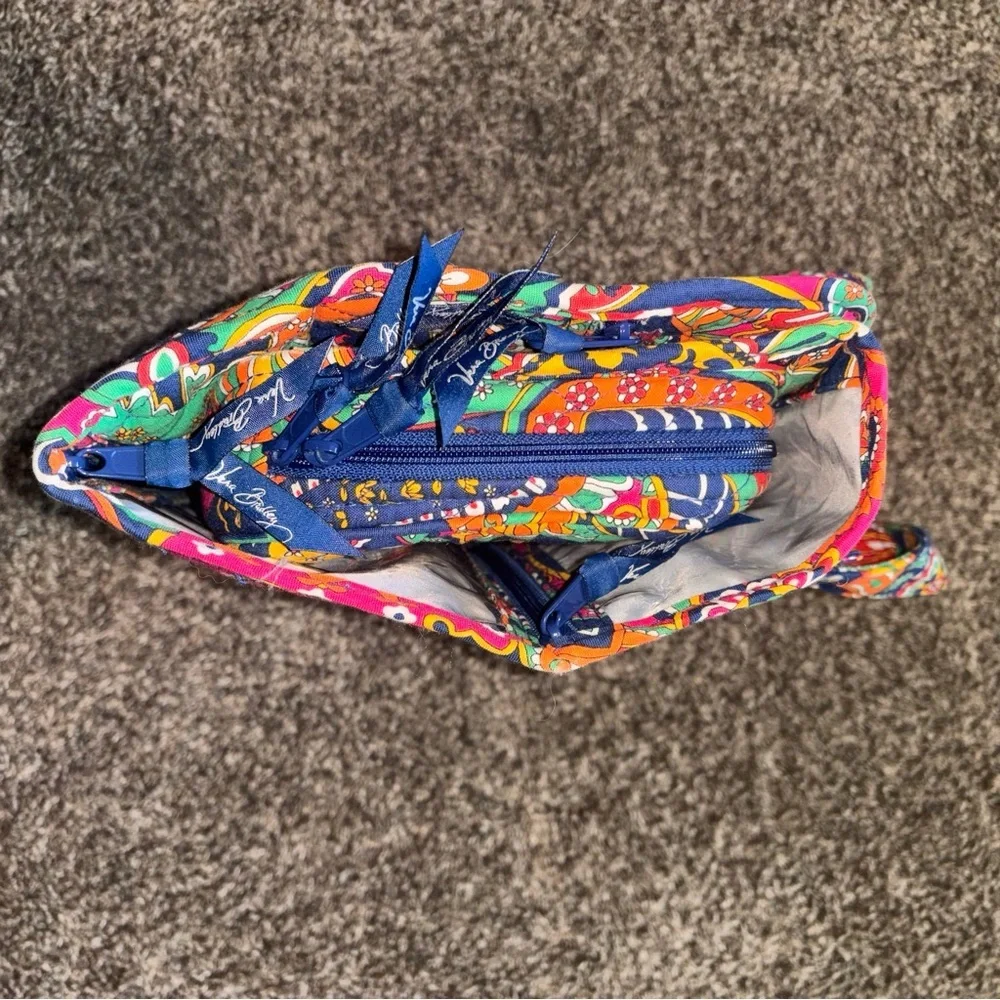 VERA BRADLEY Paisley Makeup/Travel Hanging Organizer - Picture 11 of 11